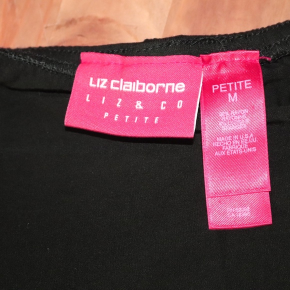 Black Knee Length skirt - Picture 2 of 2